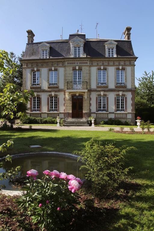 Bed and Breakfast Manoir Le Mesnil Saint-Martin-aux-Chartrains Exterior foto