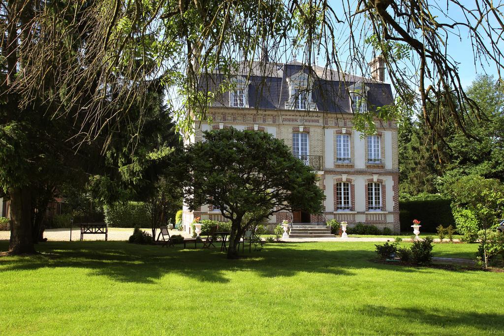 Bed and Breakfast Manoir Le Mesnil Saint-Martin-aux-Chartrains Exterior foto